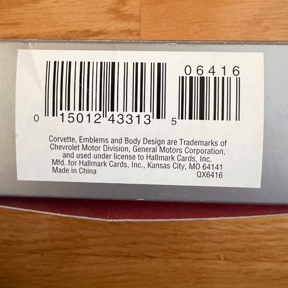 Hallmark 1998 Corvette Convertible Blue Keepsake Ornament in Box - Picture 16 of 16